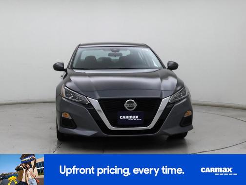 2022 Nissan Altima SV