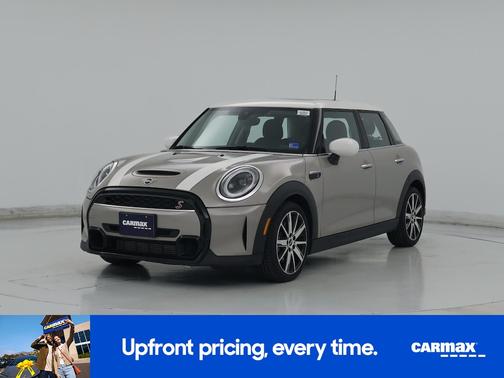 Tan 2022 MINI Hardtop S