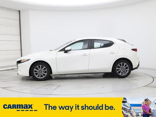 2022 Mazda Mazda3 S