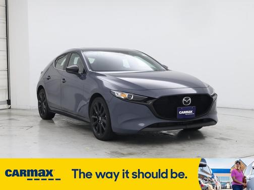 2022 Mazda Mazda3 Carbon Edition