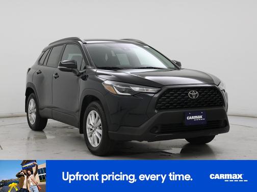 Black 2022 Toyota Corolla Cross LE