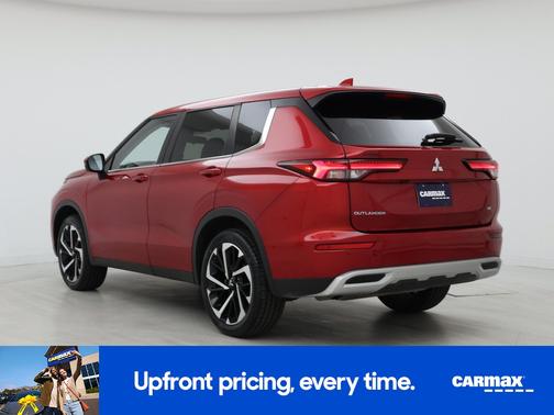 2023 Mitsubishi Outlander SE