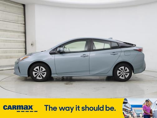 2016 Toyota Prius Three