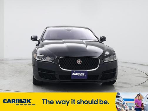 2019 Jaguar XE 25t Premium