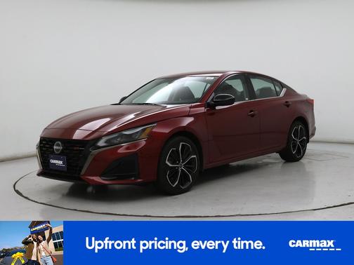 2023 Nissan Altima SR