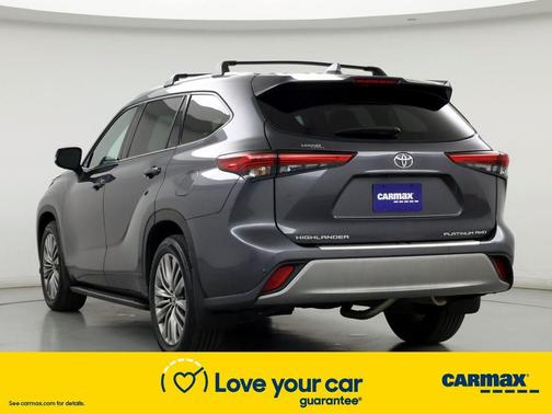 Photo 2 of 27 of 2020 Toyota Highlander Platinum