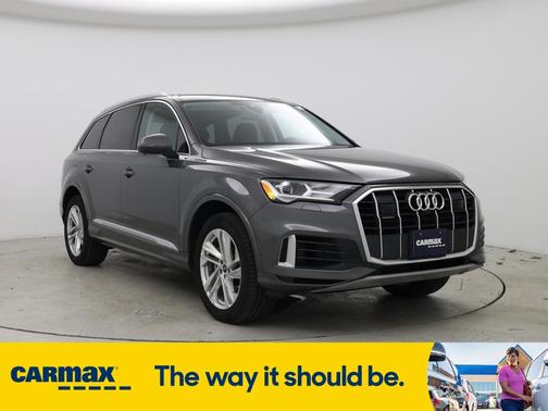 2023 Audi Q7 Premium Plus