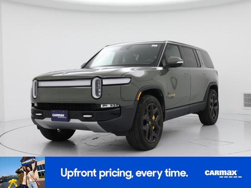 Green 2023 Rivian R1S Launch Edition Quad-Motor Large