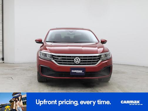 2020 Volkswagen Passat R-Line