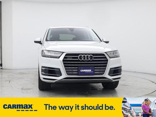 2019 Audi Q7 Premium Plus