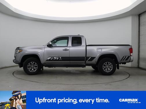 2017 Toyota Tacoma SR5