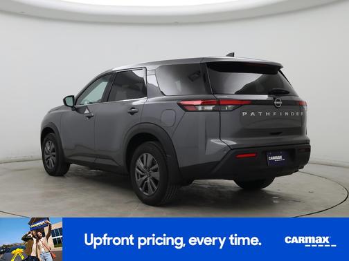 2024 Nissan Pathfinder S