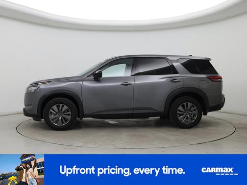 2024 Nissan Pathfinder S