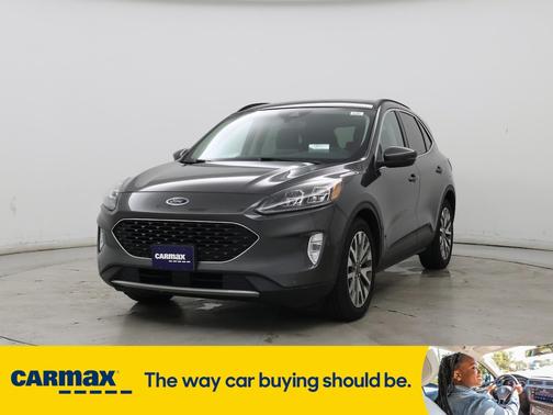 2020 Ford Escape Titanium