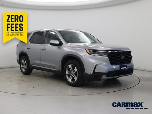 Silver 2023 Honda Pilot EX-L