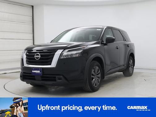 2023 Nissan Pathfinder S