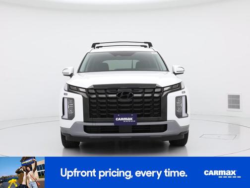White 2023 Hyundai PALISADE SEL