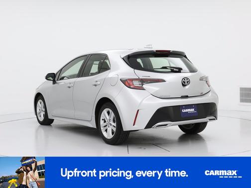 Silver 2019 Toyota Corolla Hatchback SE