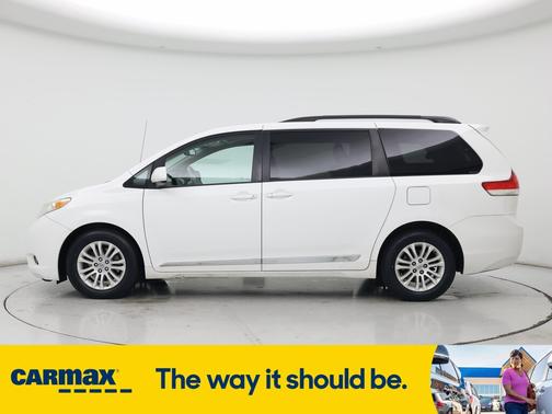 2014 Toyota Sienna XLE