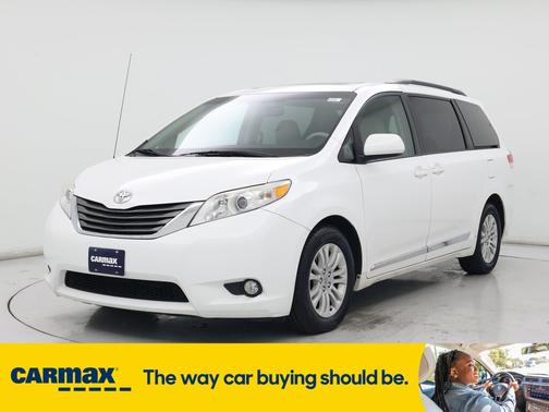 2014 Toyota Sienna XLE