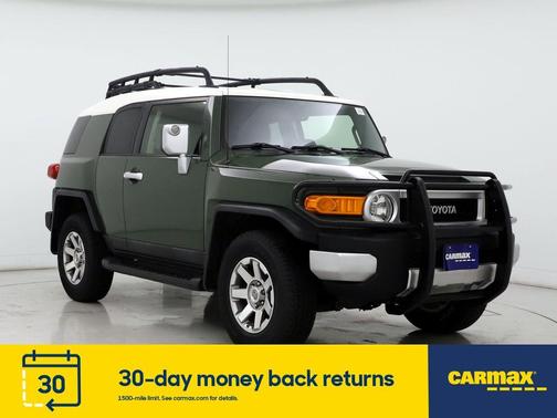 Photo 1 of 24 of 2014 Toyota FJ Cruiser Base