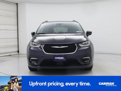 Black 2021 Chrysler Pacifica Touring L