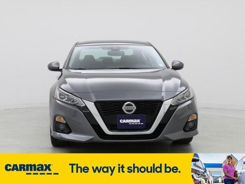 2020 Nissan Altima SV