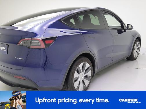 Blue 2023 Tesla Model Y Performance