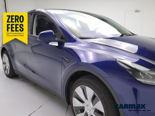 Blue 2023 Tesla Model Y Performance