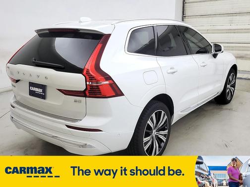 2022 Volvo XC60 B5 Inscription
