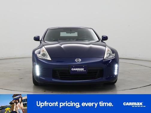 2016 Nissan 370Z Base (M6)
