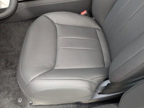 2025 Land Rover Range Rover P530 SE 7 Seat