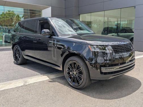 2025 Land Rover Range Rover P530 SE 7 Seat