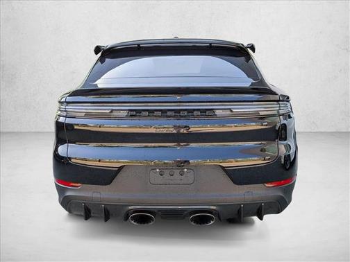 Chromite Black Met 2024 Porsche Cayenne Turbo GT