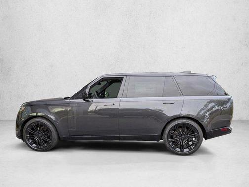 Carpathian Grey Premium Metallic 2026 Land Rover Range Rover P400 SE 7 Seat