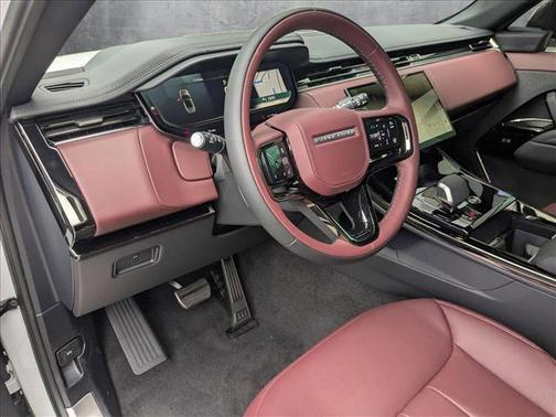 2025 Land Rover Range Rover Sport SE