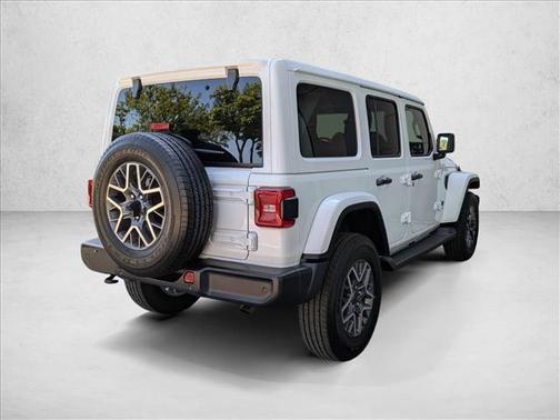 Bright White Clearcoat 2025 Jeep Wrangler 4-Door Sahara 4x4