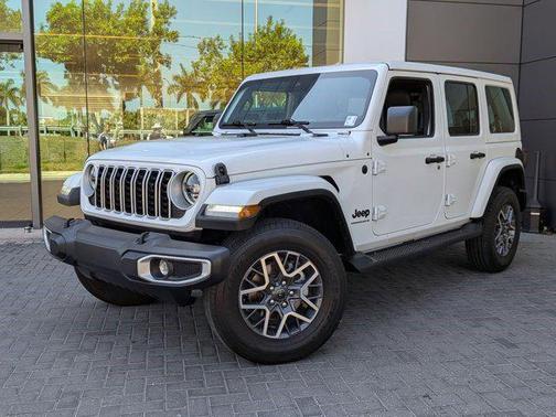 Bright White Clearcoat 2025 Jeep Wrangler 4-Door Sahara 4x4
