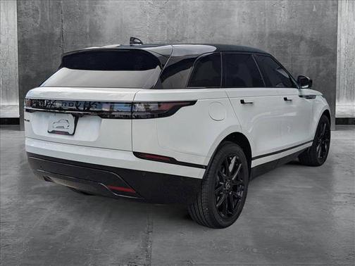 2026 Land Rover Range Rover Velar P250 SE R-Dynamic