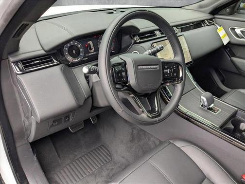 2026 Land Rover Range Rover Velar P250 SE R-Dynamic