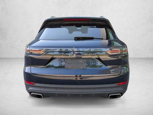 Moonlight Blue Metallic 2023 Porsche Cayenne Platinum Edition