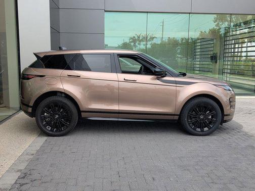 2024 Land Rover Range Rover Evoque Dynamic SE