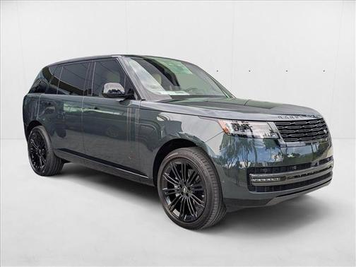 2025 Land Rover Range Rover P400 SE 7 Seat