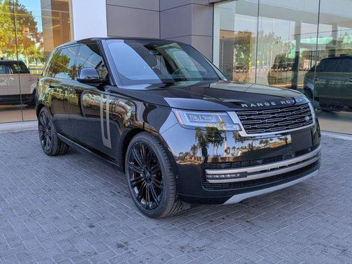 2024 Land Rover Range Rover P400 SE