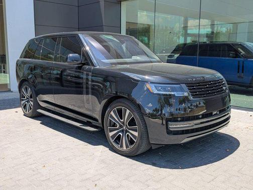 2023 Land Rover Range Rover P530 SE