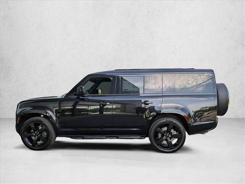 Santorini Black Metallic 2026 Land Rover Defender P400 X-Dynamic SE
