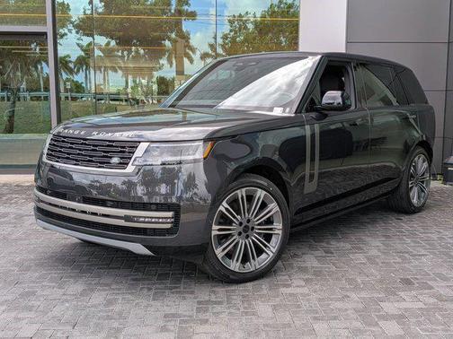 2026 Land Rover Range Rover P530 SE 7 Seat