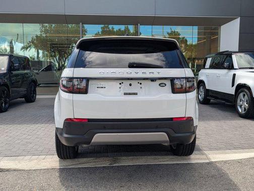 2020 Land Rover Discovery Sport SE