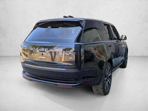 2023 Land Rover Range Rover P400 SE