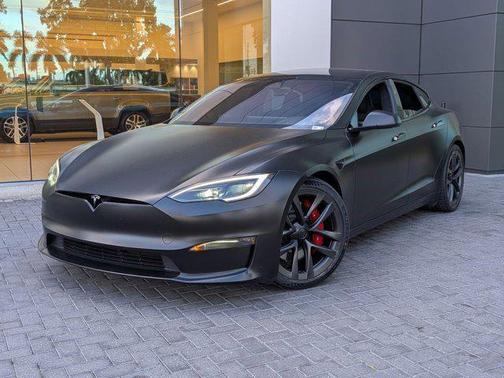 2024 Tesla Model S Plaid